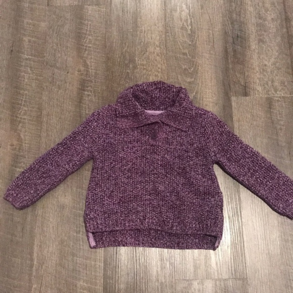 Tea sweater